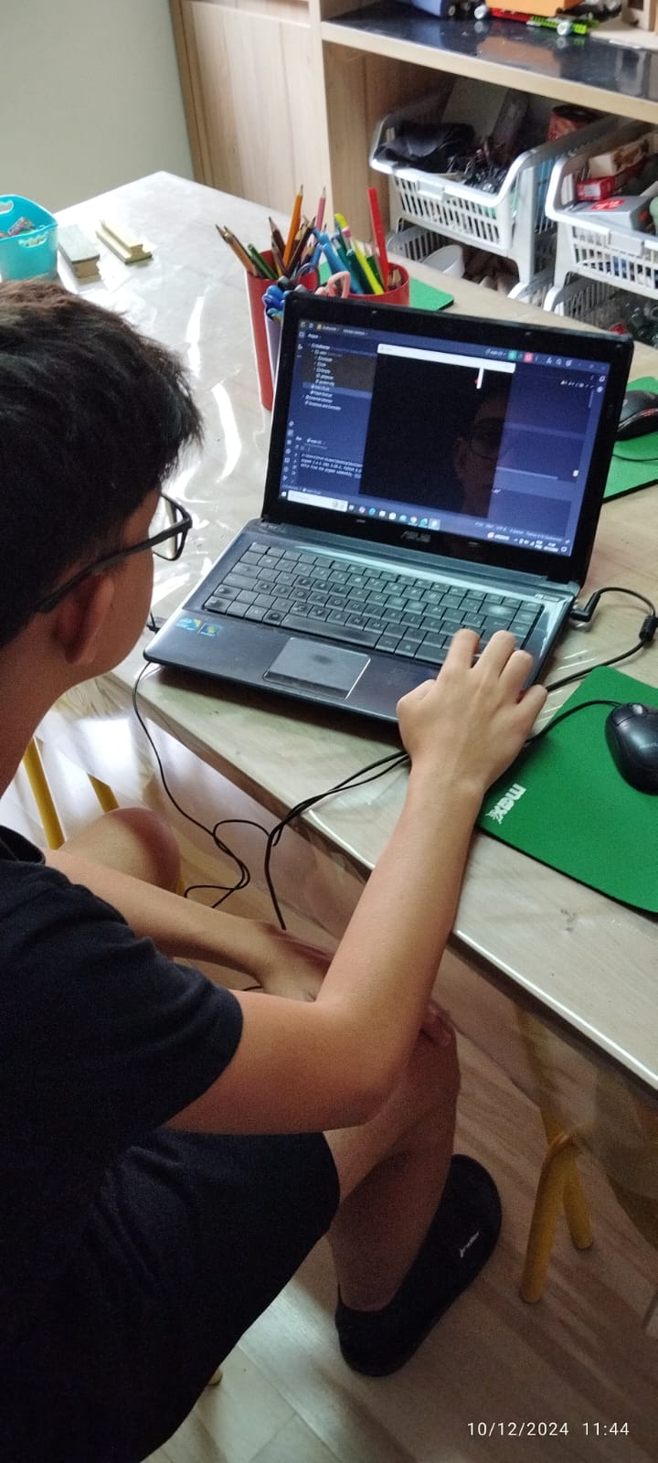 Aula de robótica educacional com LEGO Education em Santo André